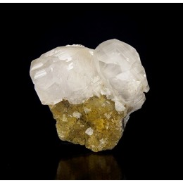 Calcite, Fluorite and Dolomite - Moscona Mine M03751